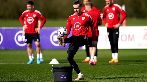 Gareth Bale espera llevar a Gales al Mundial de Qatar 2022.