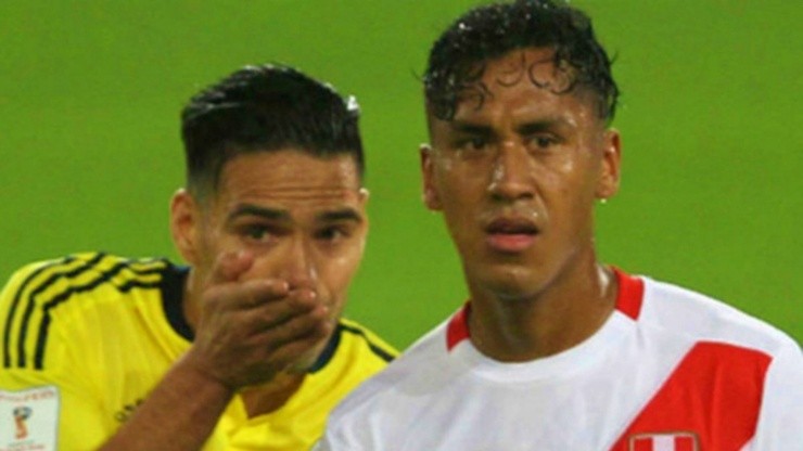 Radamel Falcao fue a decirle a Renato Tapia de qué manera arreglaban el final del partido entre Perú y Colombia