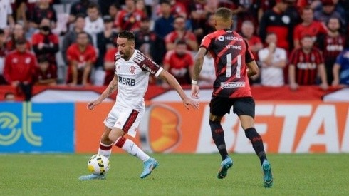 Isla se lleva las críticas de la derrota del Flamengo