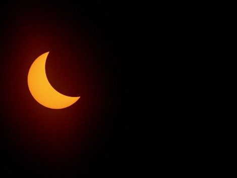 ¿Cuándo es y cómo se podrá ver el Eclipse Solar en Chile?
