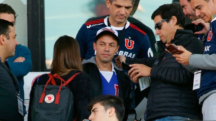 Marcelo Díaz es uno de los jugadores que más piden los hinchas de Universidad de Chile para que regrese al equipo
