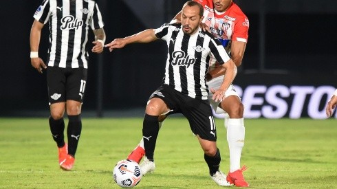 Díaz reclamó por no ser considerado en Libertad y ahora será titular en Copa Libertadores.
