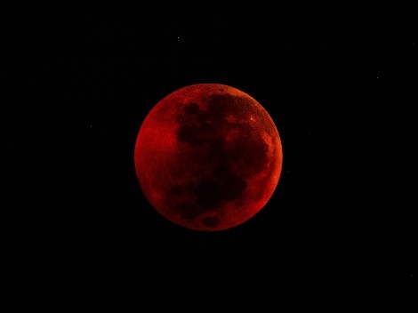 ¿Se puede sacar fotos con el celular al eclipse lunar?