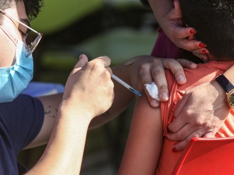 Covid-19 | ¿Quiénes se pueden vacunar este martes 17 de mayo en Chile?
