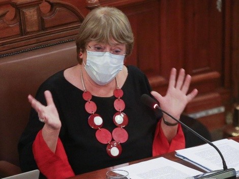 Expresidenta Michelle Bachelet espera "que se apruebe" la nueva Constitución