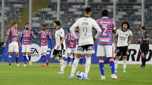 Colo Colo enfrenta a Fortaleza por el paso a los octavos de final de Copa Libertadores: la tabla en vivo.