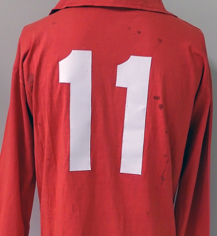 En la muestra Mundial de Fútbol Chile 1962 podrás ver la camiseta utilizada por Leonel Sánchez. (Foto: Museo de la Moda).