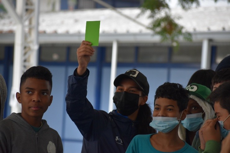 Monserrat Sepúlveda también participó de la actividad de Gol de Chilena en la Escuela Básica Platón de Quinta Normal. Foto: Gol de Chilena.