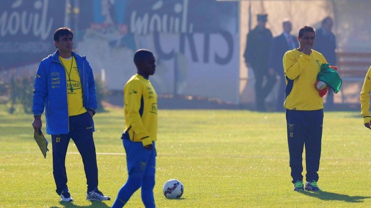 Gustavo Quinteros entrenó a la selección de Ecuador en el estadio Monumental de Colo Colo durante la Copa América 2015 que se realizó en Chile
