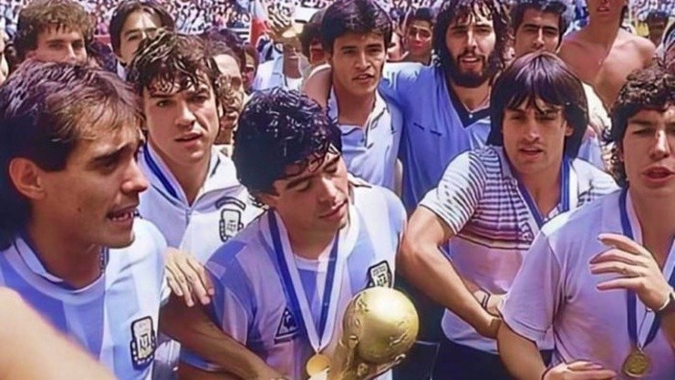 Claudio Borghi celebró el título del Mundial de México en 1986, con la selección argentina liderada por Diego Maradona
