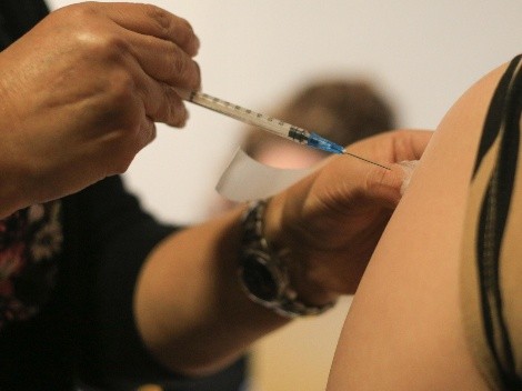¿Quiénes se pueden vacunar con la cuarta dosis esta semana?