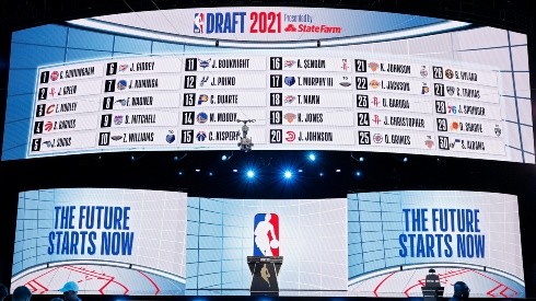 El Draft de la NBA se realiza todos los años con el fin de incorporar a jugadores menores de 23 años, procedentes de las universidades y ligas de otros países.