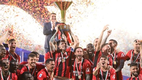 Los rossoneros rompieron una racha de once temporadas sin salir campeón y levantaron este 2022 la estrella número 16.