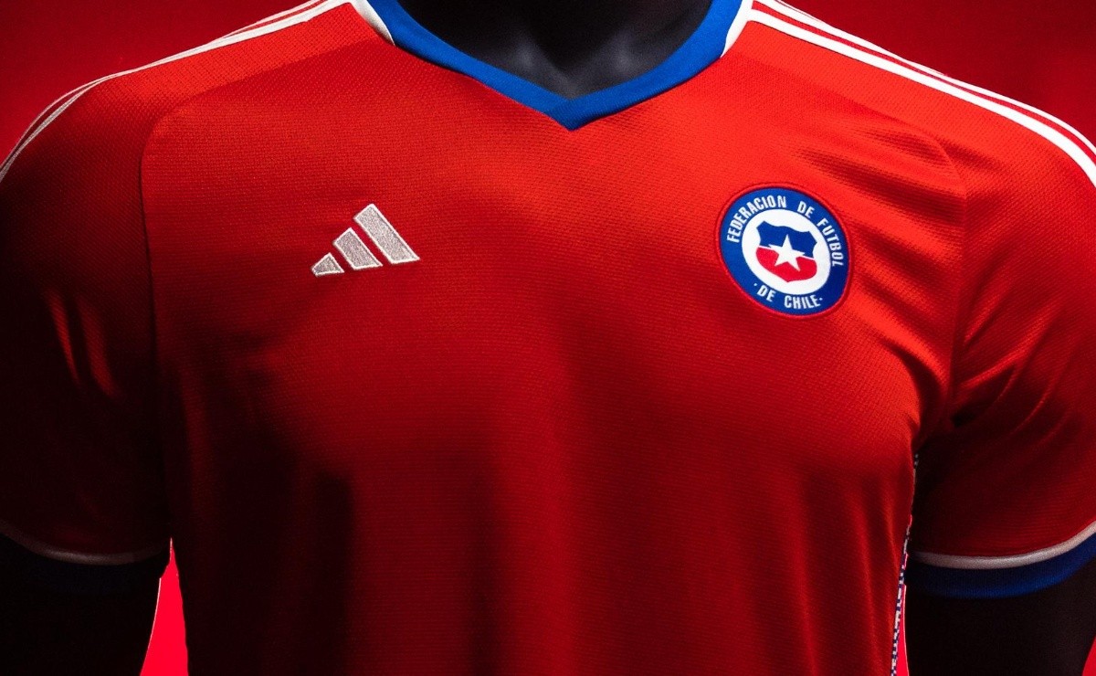 chilena | Roja tiene nueva camiseta Adidas y se estrena en América Femenina