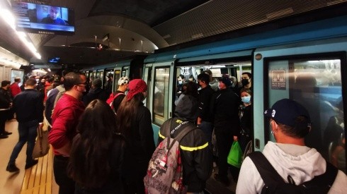 ¿A qué hora cierra Metro Santiago este viernes 22 de julio?