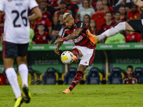 Vidal casi marca el golazo de Flamengo ante Paranaense