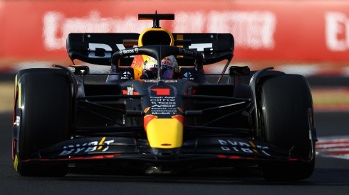 Max Verstappen aprovechó el error de Leclerc en Francia y se quedó con su séptima victoria esta temporada.