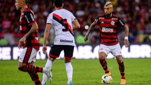 Flamengo disfruta de una gran versión de Vidal.