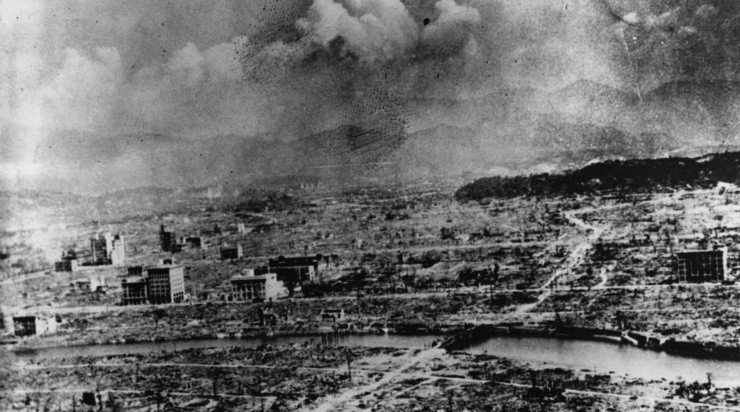 Los efectos de la bomba atómica en Nagasaki el 9 de agosto de 1945. (GETTY IMAGES)