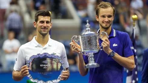 Daniil Medvedev derrotó en la final del grand slam estadounidense del 2021 a Novak Djokovic.