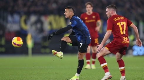 Alexis Sánchez y Jordan Veretout se vieron las caras en el duelo entre el Inter de Milán y la AS Roma. Hoy coinciden en el Olympique de Marsella.