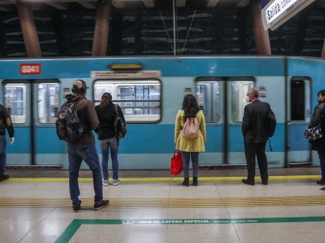 Horario Metro de Santiago hoy lunes 15 de agosto feriado