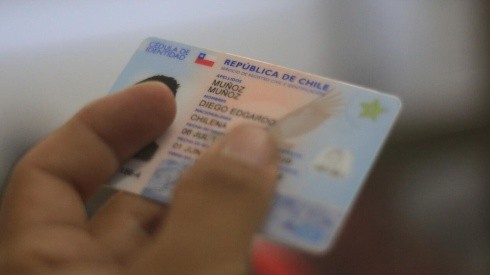 ¿Cuál es el precio para solicitar el carnet de identidad?