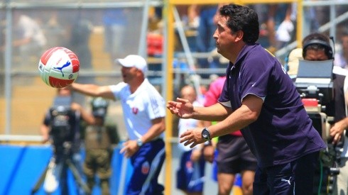 Mario Lepe ganó una Copa Chile, pero no tuvo un buen paso como entrenador de Universidad Católica
