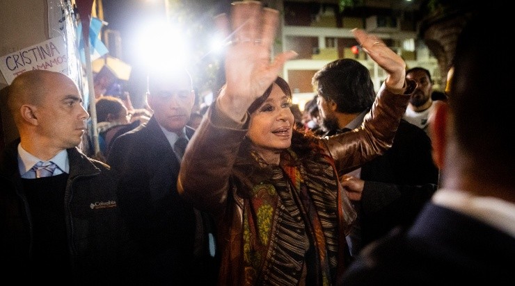 Cristina Fernández, poco antes del fallido atenado. (GETTY IMAGES)