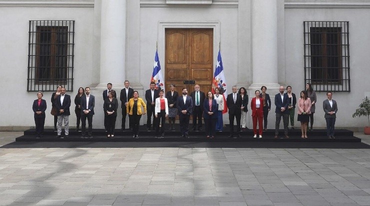 El flamante equipo ministerial de Boric. (AGENCIA UNO)