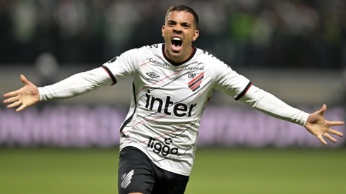 David Terans anotó el gol con que Athletico Paranaense eliminó al bicampeón Palmeiras de Copa Libertadores