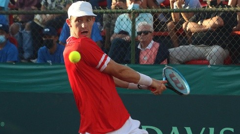 Nicolás Jarry chocará con la mejor raqueta de Perú en el segundo partido de Copa Davis.