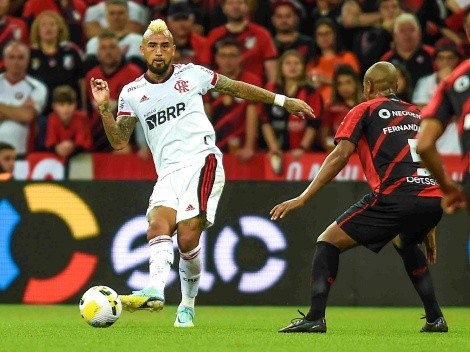 Vidal gana por goleada en su regreso a Flamengo
