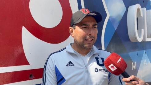 Carlos Véliz, entrenador de la Universidad de Chile