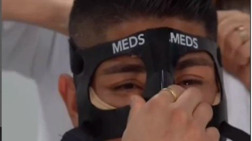 Brayan Cortés usará una máscara para entrenar y jugar en los próximos días