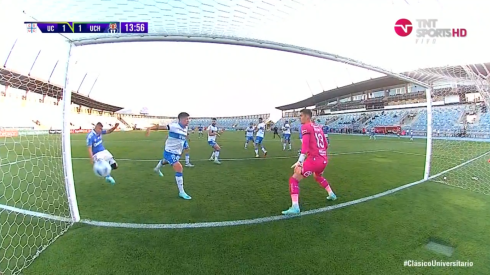 Cristian Palacios y el gol del 1-1 de la U en la revancha contra la UC.