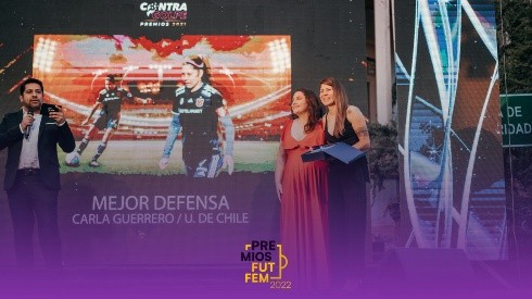 Carla Guerrero de Universidad Chile, ganó el premio a Mejor Defensa del 2021