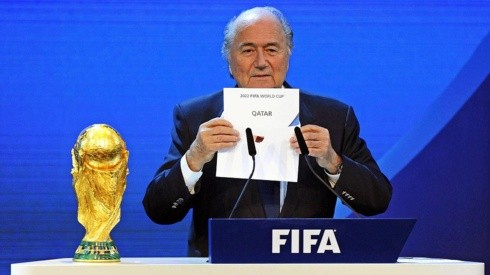 Blatter participó en la elección de Qatar como anfitrión del Mundial de 2022