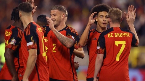 La Selección de Bélgica celebrando