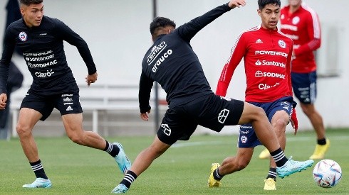 Darío Osorio, uno de los jóvenes que Eduardo Berizzo convocó para la gira por Europa de la selección chilena. (Comunicaciones ANFP).