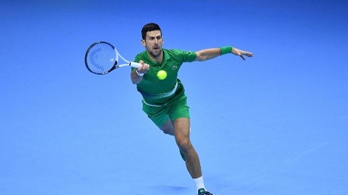 Djokovic jugó con un coqueto atuendo verde en Turín