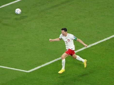 Lewandowski llora feliz al marcar su primer gol en un Mundial