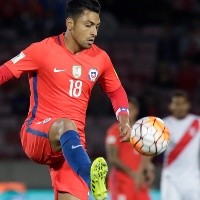 'Con tanto éxito en la Roja le hicimos un mal al fútbol chileno'