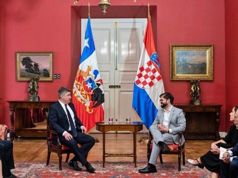 ¿Mufa? La Moneda tiene la bandera de Croacia a horas de la semi