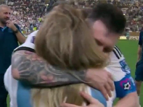 Lionel Messi y un abrazo íntimo con la cocinera del plantel