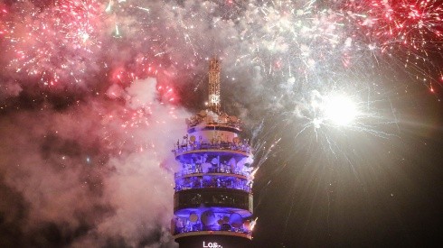 ¿Habrán fuegos artificiales este año en la Torre Entel de Santiago?