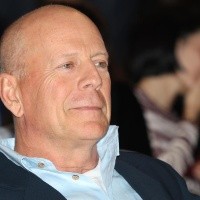 Un accidente en pleno rodaje habría detonado en Bruce Willis la enfermedad incurable que padece