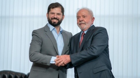 El Presidente Gabriel Boric junto a al mandatario brasileño Luiz Inácio Lula da Silva.