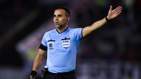 Piero Maza encabeza listado de árbitros chilenos FIFA