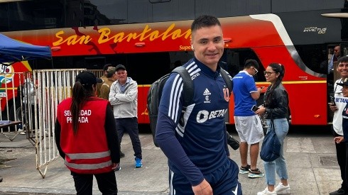 Cristóbal Campos al llegar al hotel de concentración de la U en La Serena.